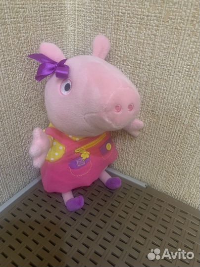 Игрушка Свинка пеппа со звуками