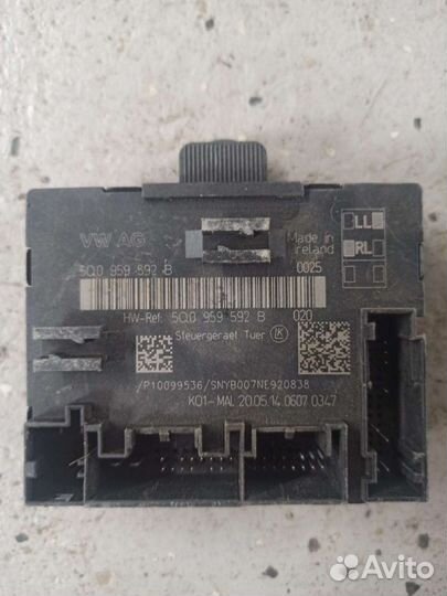 Блок комфорта передний правый VW Golf 7