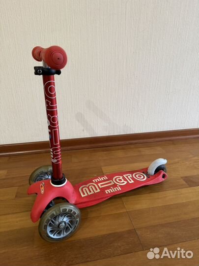 Самокат Micro mini Deluxe LED