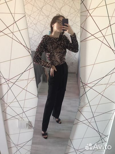 Комбинезон с пайетками