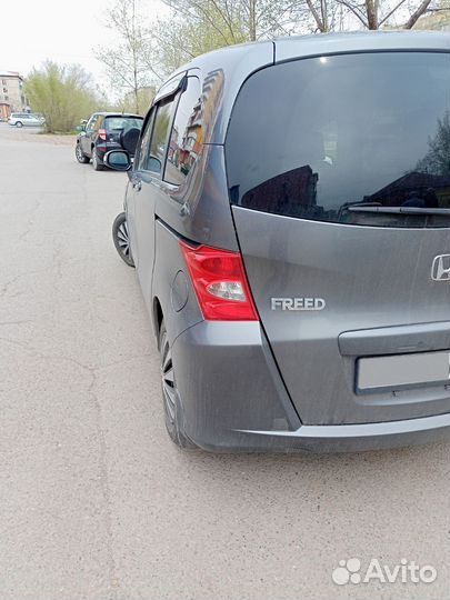 Honda Freed 1.5 CVT, 2010, 135 000 км