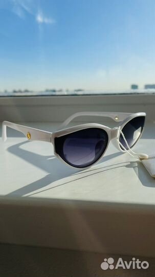 Солнцезащитные очки женские