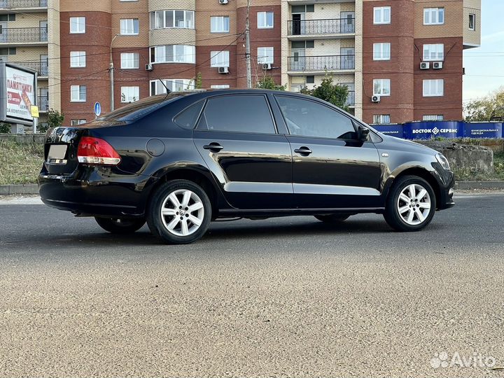 Volkswagen Polo 1.6 AT, 2012, 127 000 км