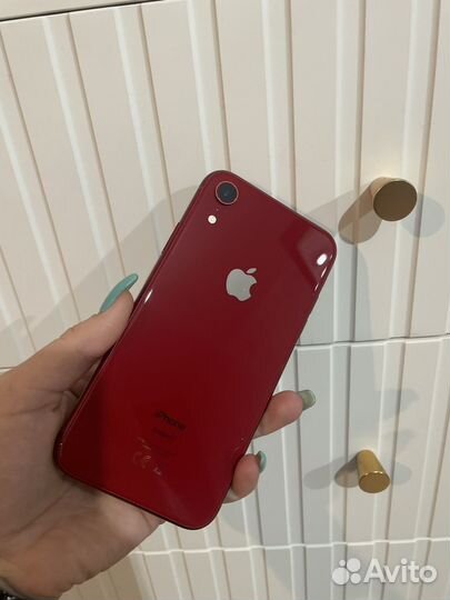 iPhone Xr, 64 ГБ