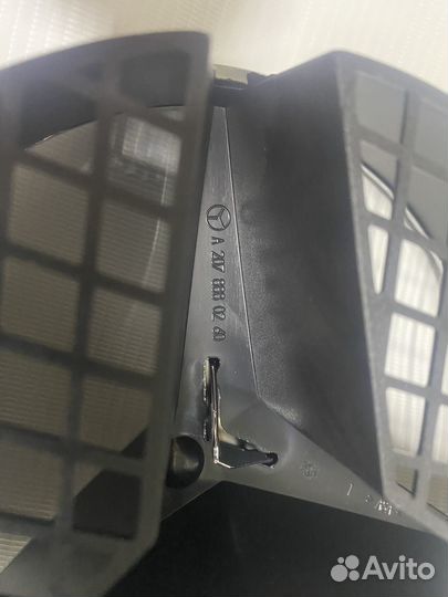 Эмблема решетки Мерседес w204 GLK w207 E