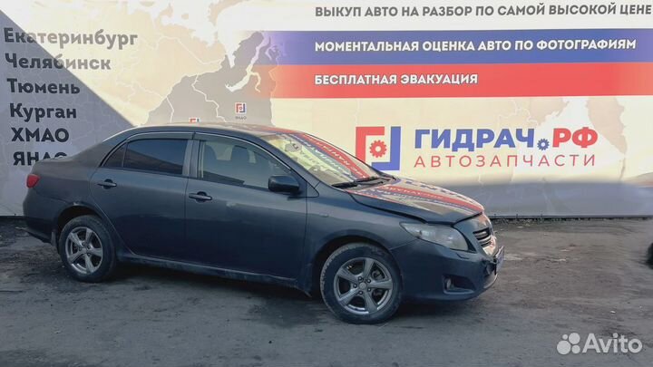 Блок предохранителей Toyota Corolla (E150) 82730-12390