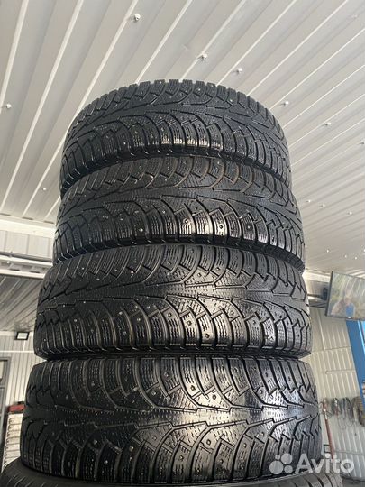Nokian Tyres Hakkapeliitta 5 205/70 R15