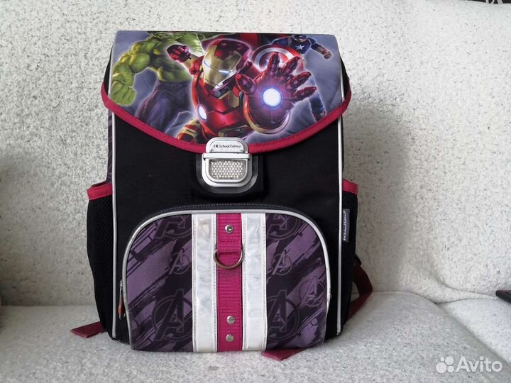 Школьный рюкзак