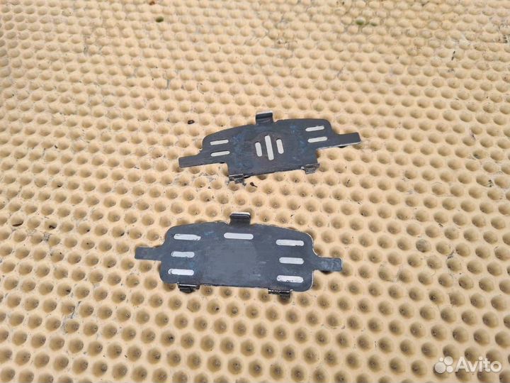 Противоскрипные пластины заднее Infiniti G35 G25