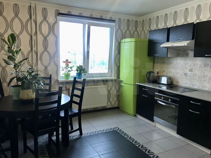 2-к. квартира, 68 м², 12/17 эт.
