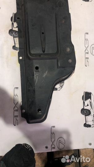 Защита днища кузова правая Lexus Rx 450 H GYL25