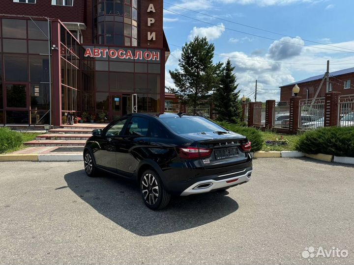 LADA Vesta Cross 1.8 CVT, 2024, 400 км