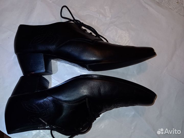 Ботинки женские Lloyd 40