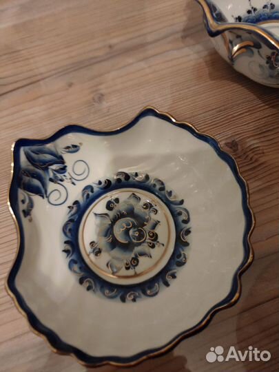 Салатник Гжель