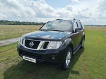 Nissan Pathfinder 2.5 AT, 2013, 226 000 км, с пробегом, цена 1 900 000 руб.