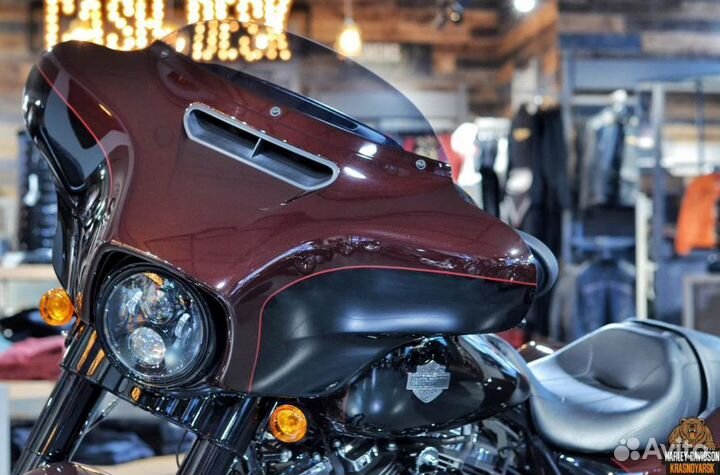 Harley-Davidson Street Glide, 2022