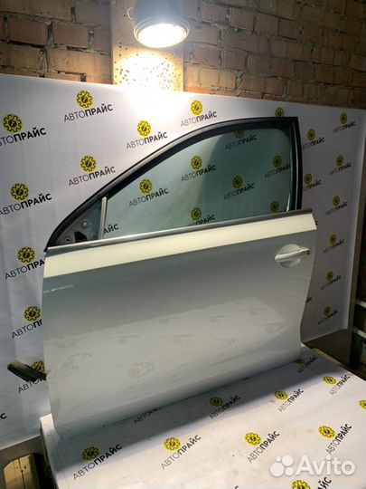 Дверь боковая передняя левая Volkswagen Jetta 6