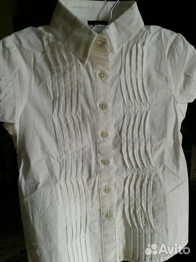 Кофта белая на девочку 116р.новая