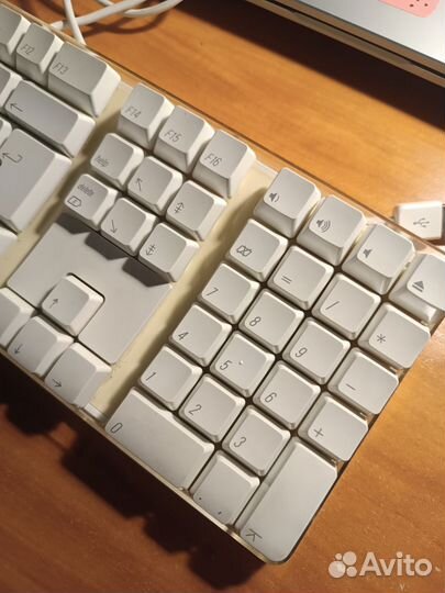 Клавиатура механическая Apple A1048