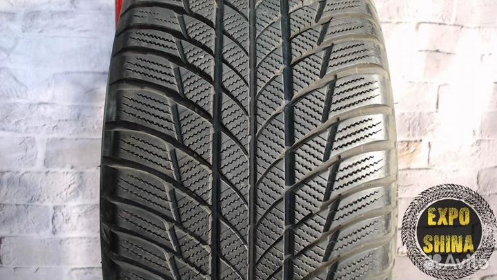 Bridgestone Blizzak LM-001 245/50 R19