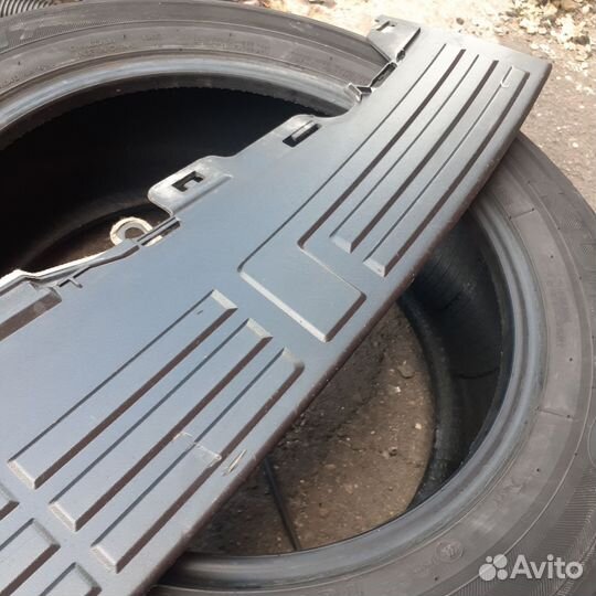 Накладка бампера Land Cruiser Prado 150 5216260090