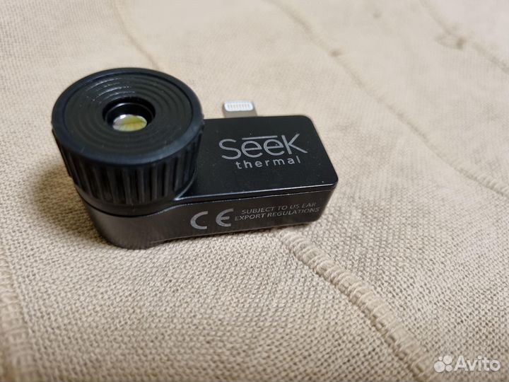 Тепловизор Seek Thermal Compact XR для iPhone
