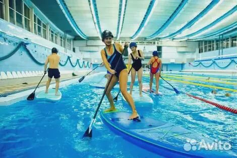 Точка старта. Урок сапсёрфинга в бассейне