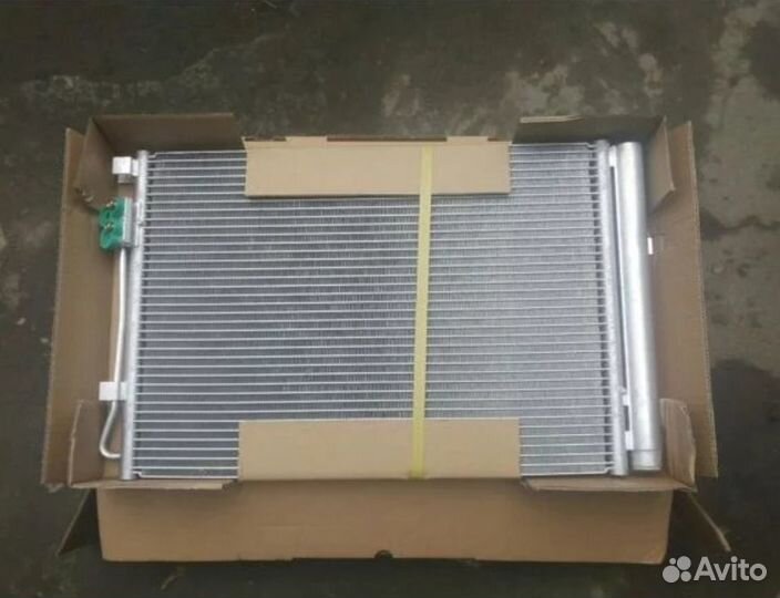 Радиатор кондиционера Hyundai Solaris киа рио