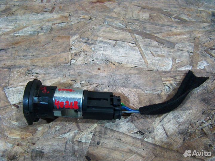 Peugeot 3008 Гнездо прикуривателя