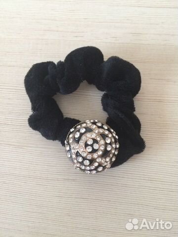 Резинка для волос со стразами