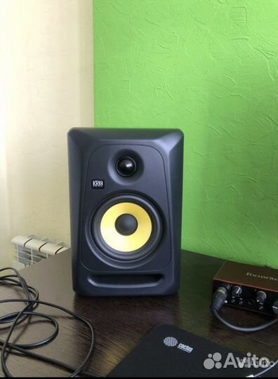Студийные мониторы