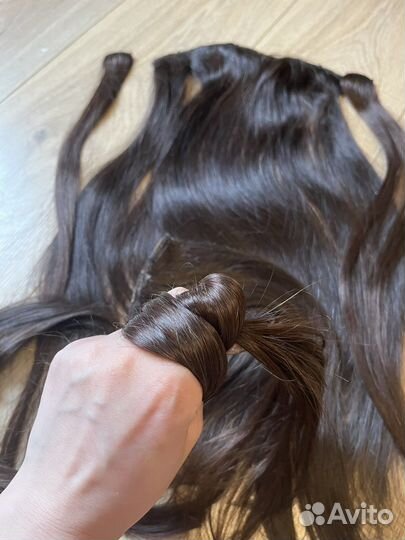 Волосы на заколках натуральные