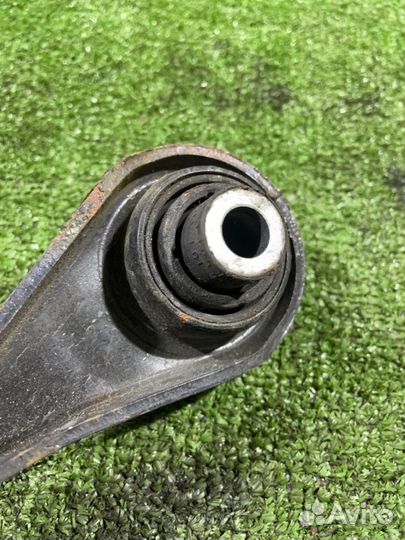 Рычаг задний правый Volkswagen Passat B6 CDA 2010