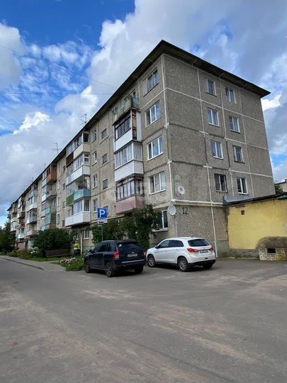 2-к. квартира, 47,6 м², 2/5 эт.