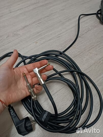 Гитарный комбоусилитель marshall