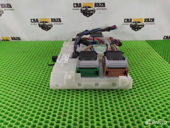 Блок предохранителей