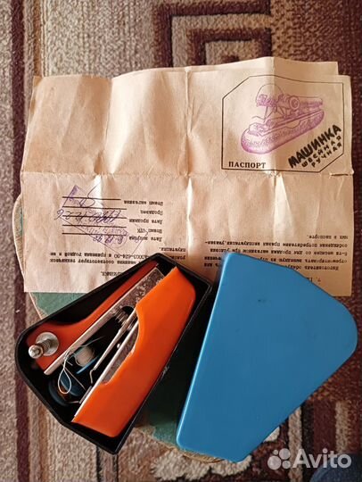 Ручная мини швейная машинка Фрадкина Р.М