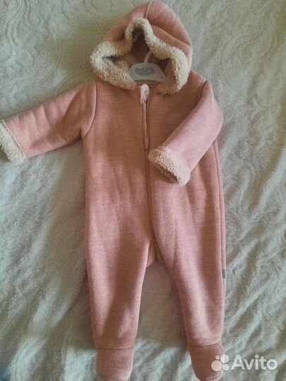 Зимний комбинезон для девочки