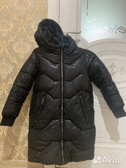 Зимняя куртка на девочку 134 140