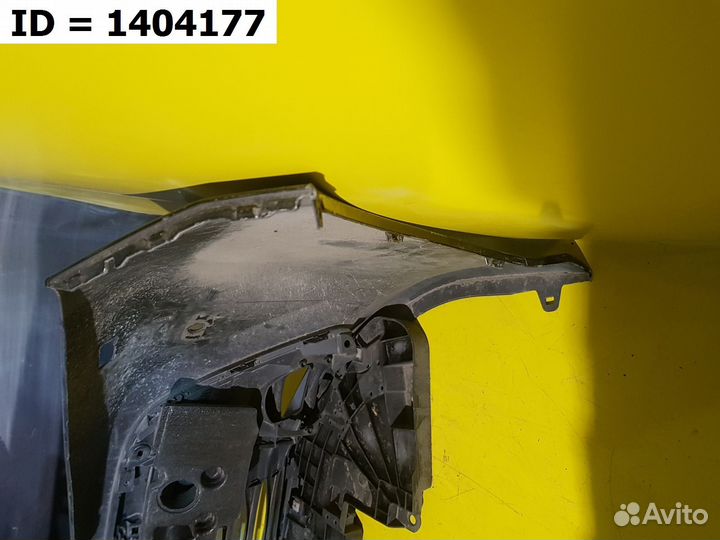 Бампер передний Toyota Camry