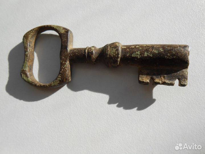 Ключ старинный