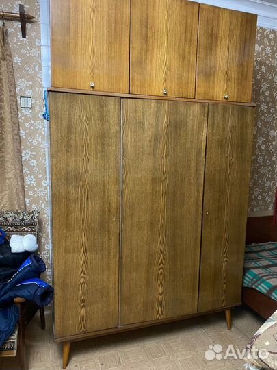 Шифоньер с антресолью