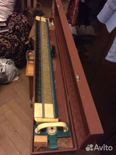 Вязальная машина