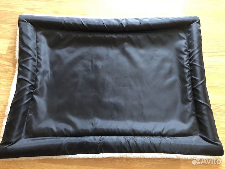 Лежак для кошки/ выставка