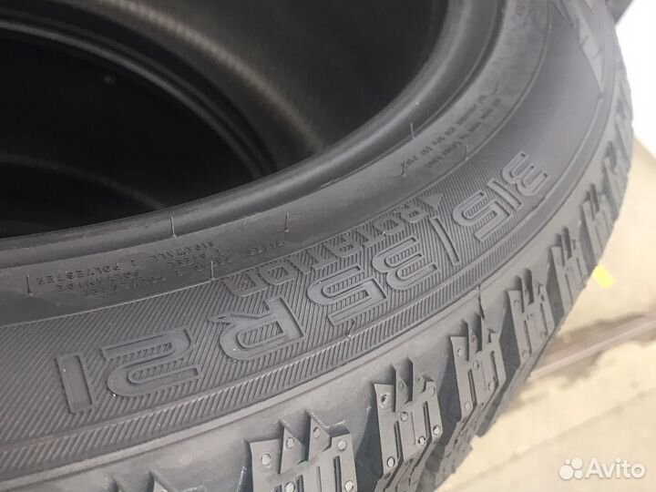 Nokian Tyres Hakkapeliitta R3 SUV 285/40 R21 и 315/35 R21
