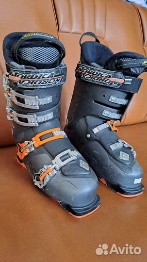 Горнолыжные ботинки nordica