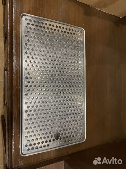 Холодильник бу и пивное оборудование бу,стол,душ