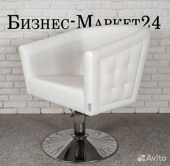 Парикмахерское кресло Harmony white