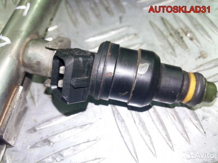 Форсунка инжекторная Audi A6 C5 058133551