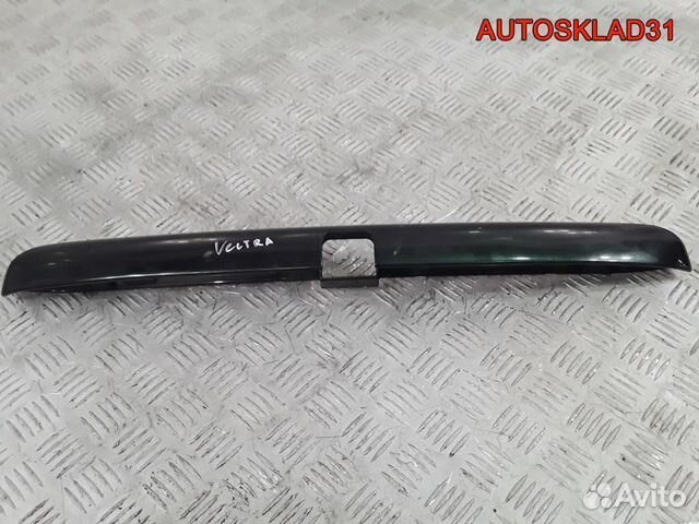 Накладка двери багажника Opel Vectra B Универсал